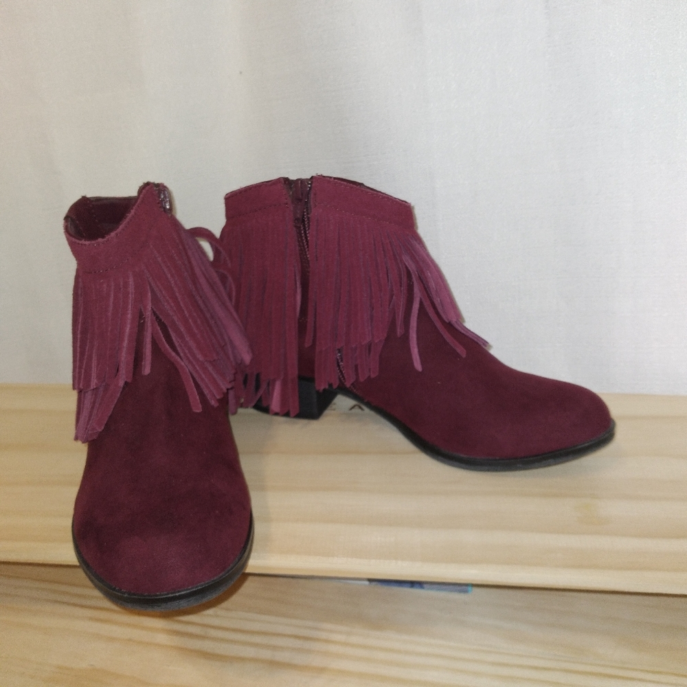 Cathy Jean Boots Womens Size 6.5 Plum Fringe Ankle Side Zip